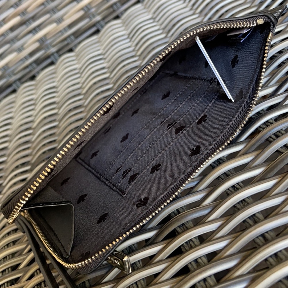 Kate Spade medium Lzip wristlet - Picture 7 of 16